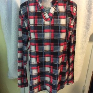 Long sleeve shirt maternity